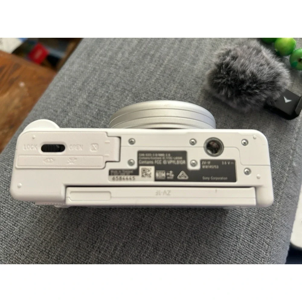 Sony ZV-1F Vlog Camera 4K Content Creators Video Wi-Fi *Tested & Working*